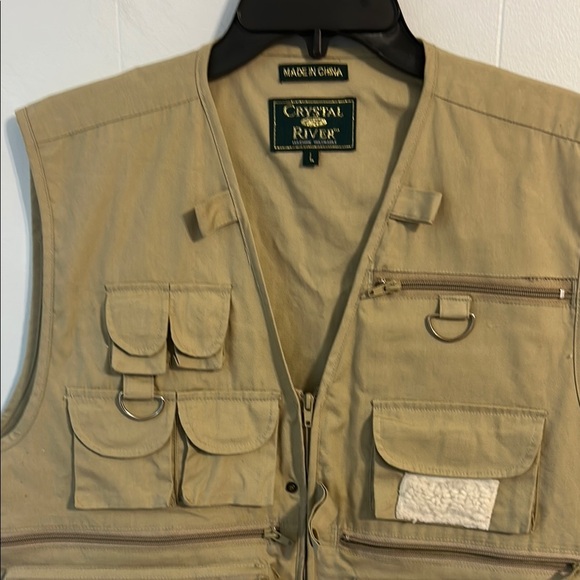 Crystal River Tan Fishing Vest size large. EUC. Outdoor fishing. Fly fishing.E3 - Picture 5 of 8